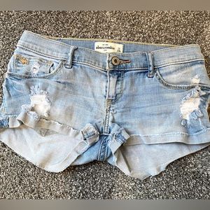 Girls Abercrombie and Fitch Shorts Kids size 14 Blue